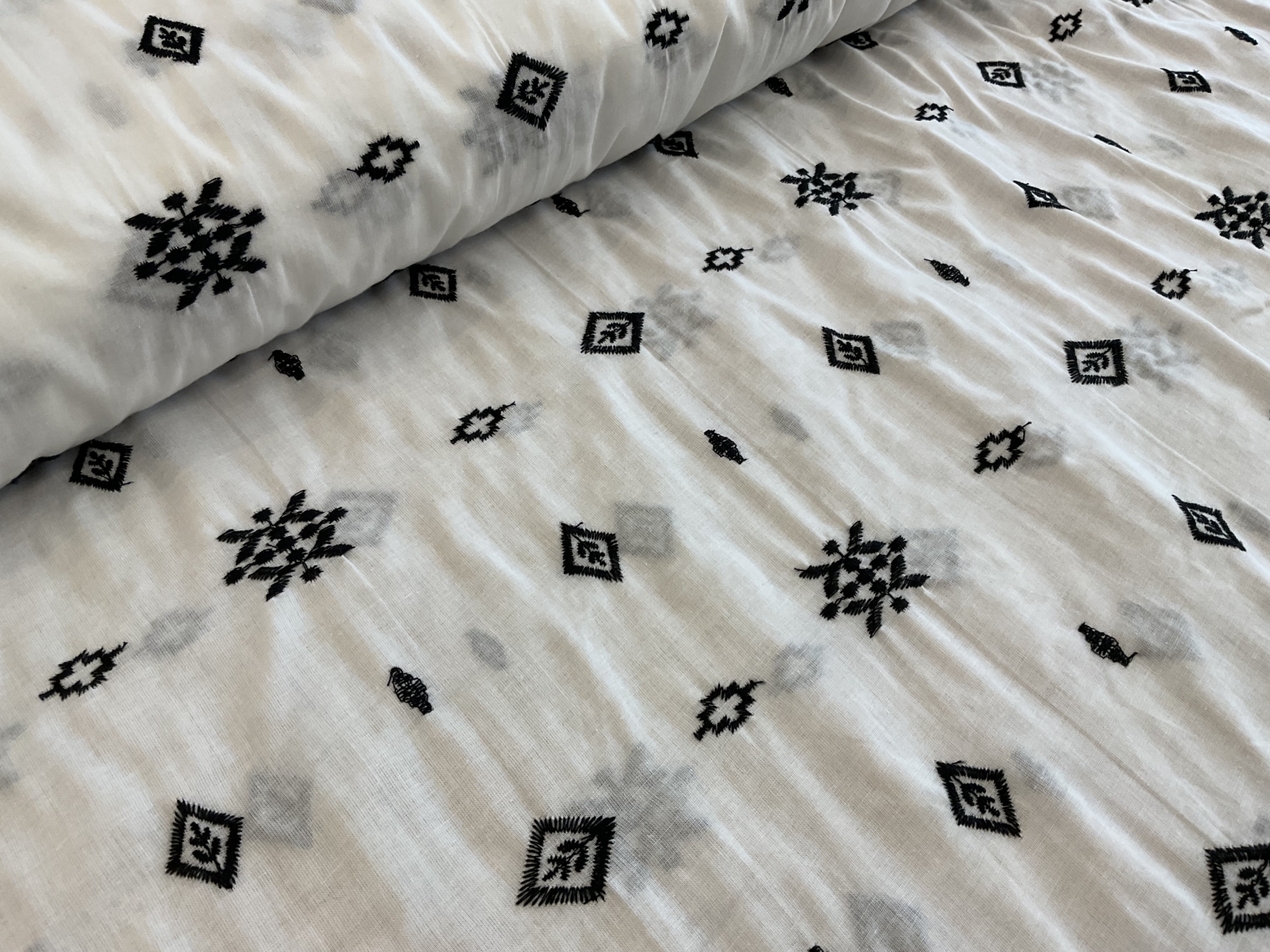 Nomad Embroidered cotton - Image 3