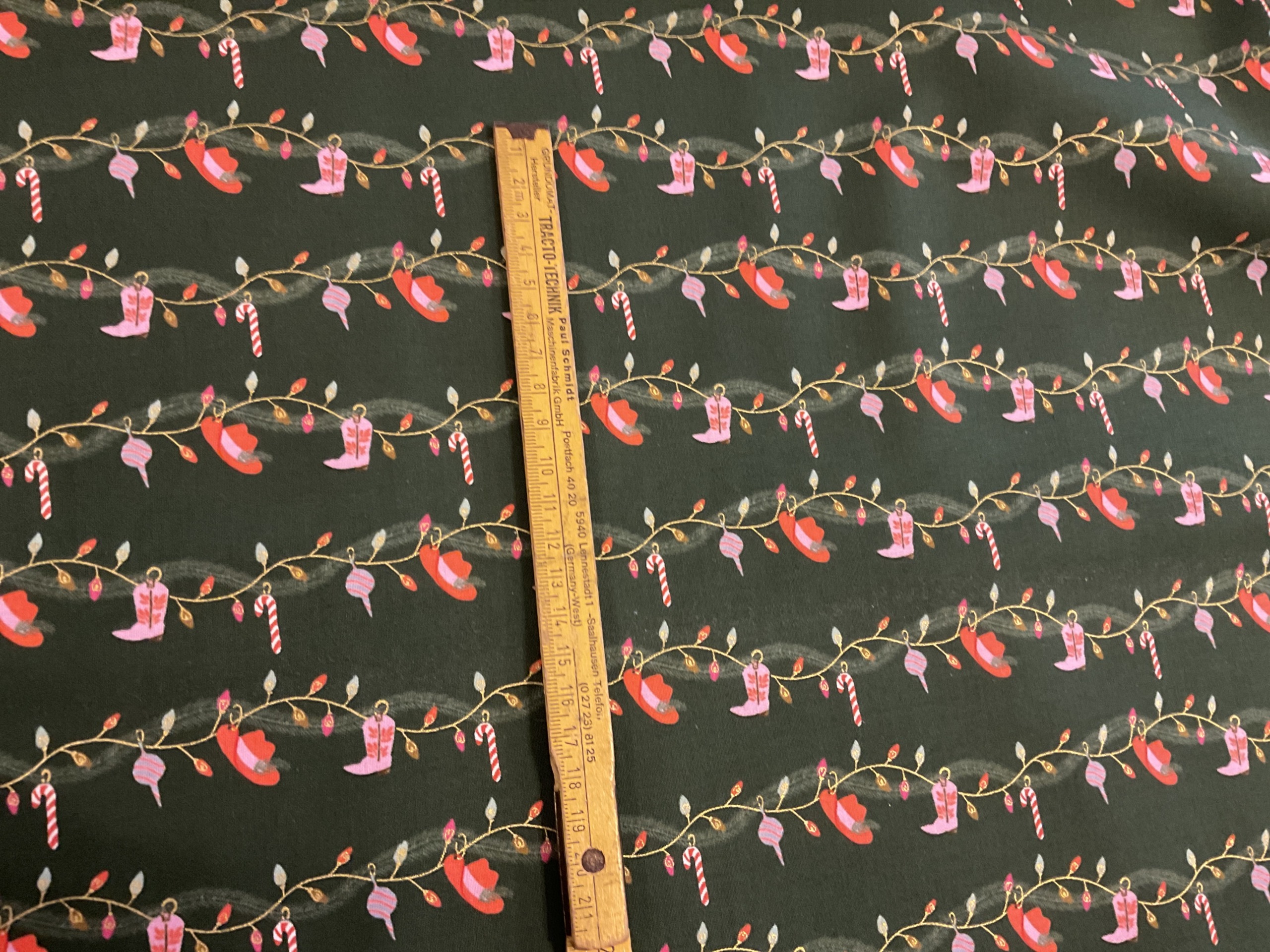 Yee haw holidays - giddy up garland - Image 7